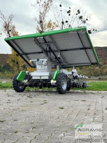 Traktor FarmDroid FD20