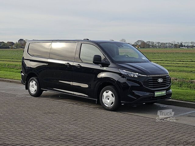 Kombi s vysokou strechou FORD TRANSIT CUSTOM 2.0 L2H1 Navi LED!