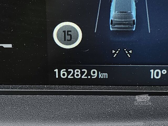 Kombi s vysokou strechou FORD TRANSIT CUSTOM 2.0 L2H1 Navi LED!