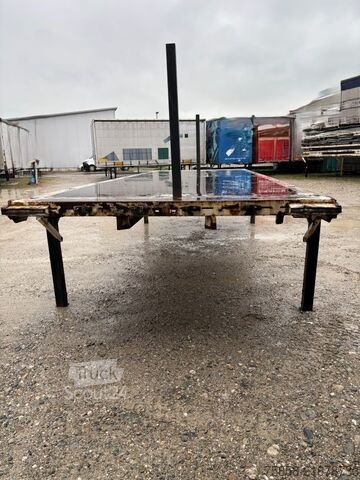 Caisse mobile ouverte Krone Plattform 7,82m mit Steckrungen mittig