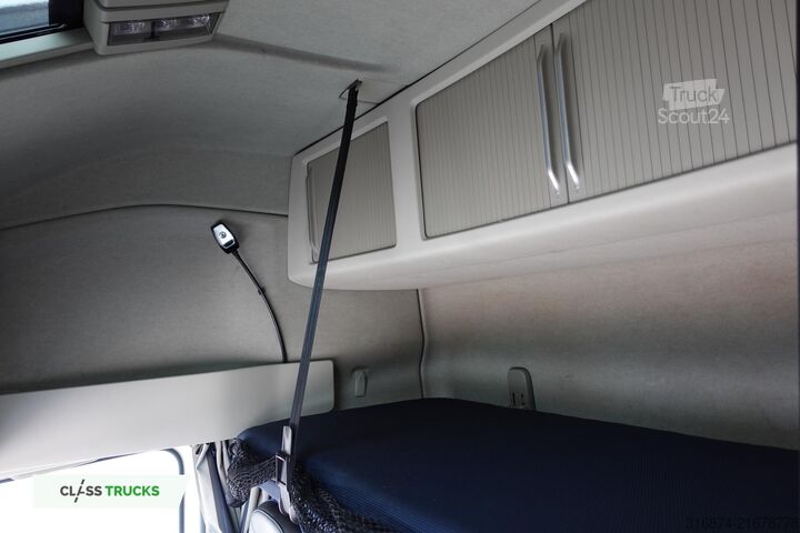 Standard tractor unit VOLVO FH 460 Globetrotter XL i-Save