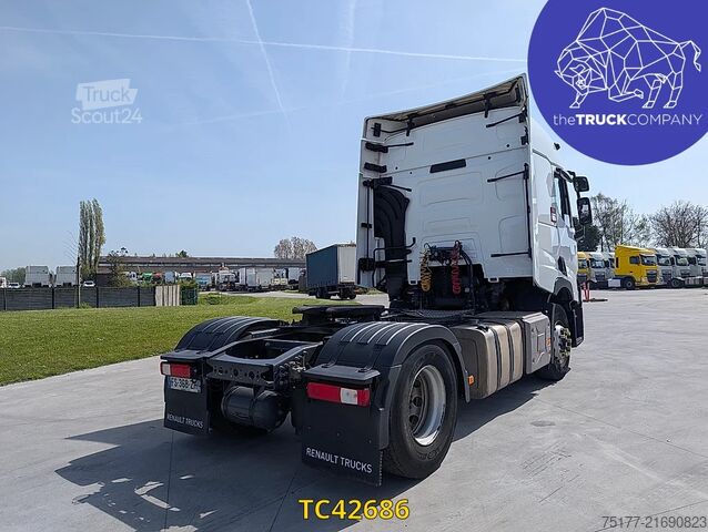 Estándar-SZM Renault T 440