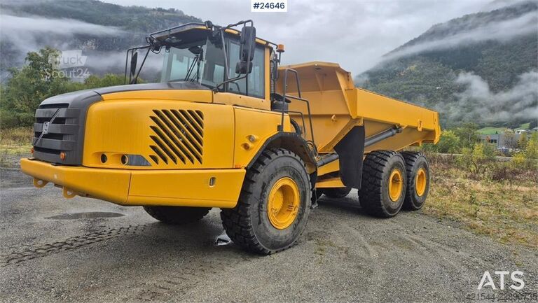 Dumpbil Volvo A25E Dumper with White Plates
