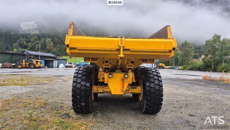 Dumpbil Volvo A25E Dumper with White Plates