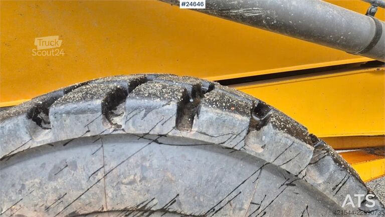 Dumpbil Volvo A25E Dumper with White Plates