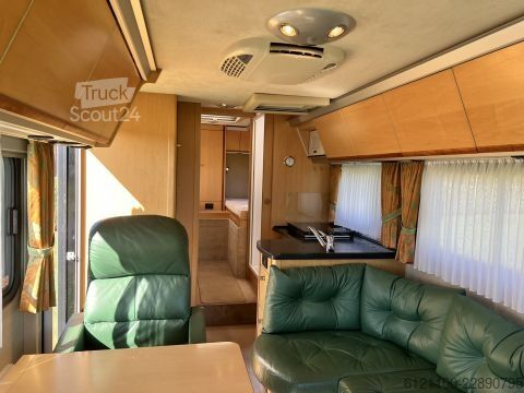 Integrerad husbil Niesmann + Bischoff ClouLINER 750 LE