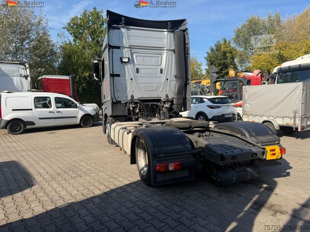 Volymdragbil Mercedes-Benz Actros 1842 Retarder Euro 6 Original Kilometer 4x2