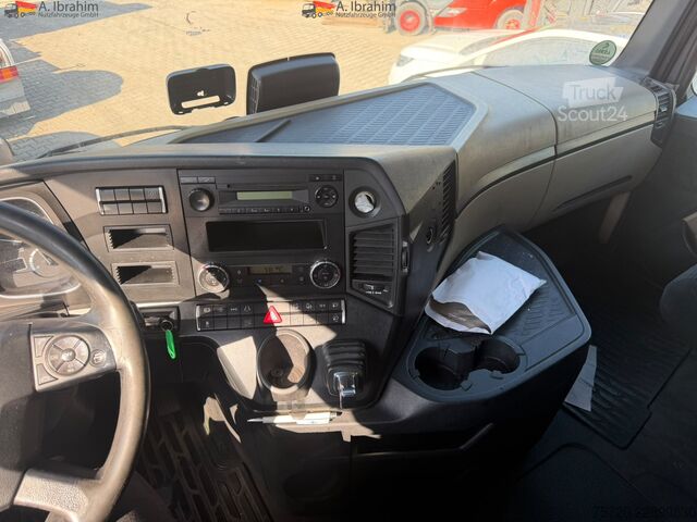 Volymdragbil Mercedes-Benz Actros 1842 Retarder Euro 6 Original Kilometer 4x2