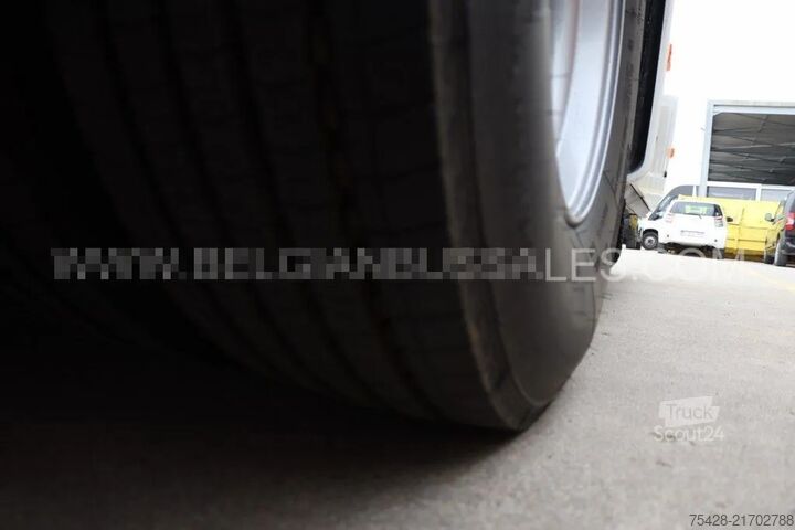 Intercitybus Iveco Crossway 13m Pop Light / Double middle door/ pr...