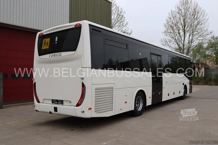 Intercitybus Iveco Crossway 13m Pop Light / Double middle door/ pr...