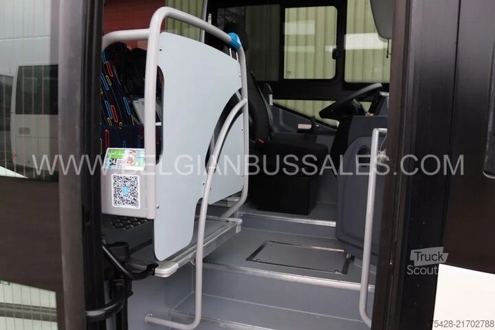 Intercitybus Iveco Crossway 13m Pop Light / Double middle door/ pr...