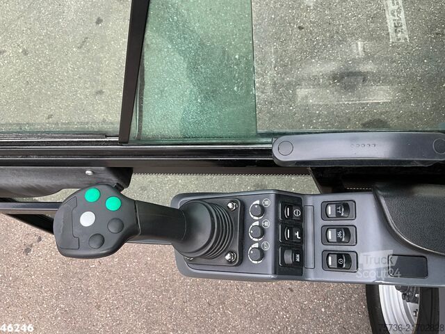 Cestna čistilnica Dulevo 2000E FULL ELECTRIC Just 22.169 km!