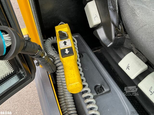 Cestna čistilnica Dulevo 2000E FULL ELECTRIC Just 22.169 km!