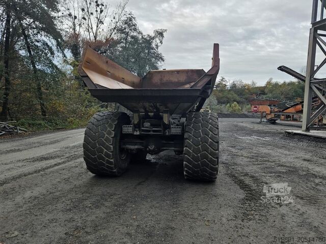 Zglobni kiper TEREX TA 30