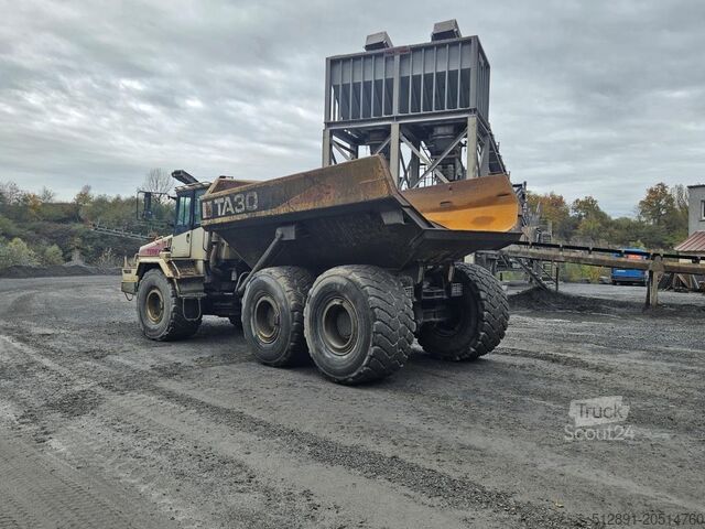 Zglobni kiper TEREX TA 30