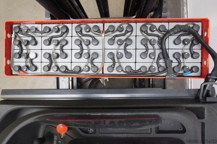 Carretilla retráctil Linde R 10 B 1120