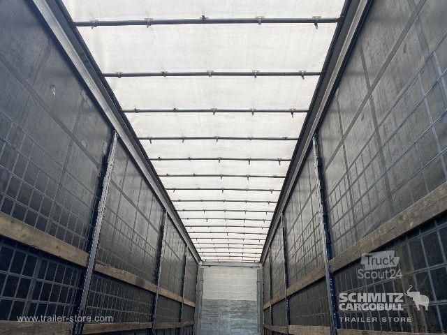 Semi-reboque aberto com lona Schmitz Cargobull Semitrailer Curtainsider Coil