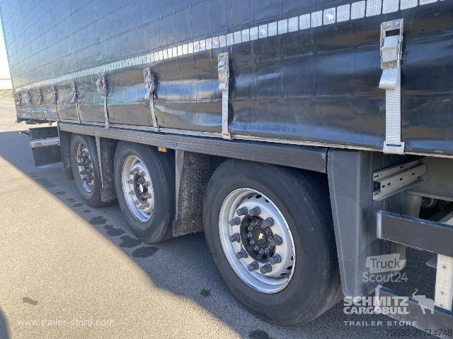 Semi-reboque aberto com lona Schmitz Cargobull Semitrailer Curtainsider Coil