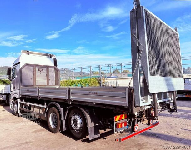 φορτηγό εναλλασσόμενου αμαξώματος Mercedes-Benz Actros 2542