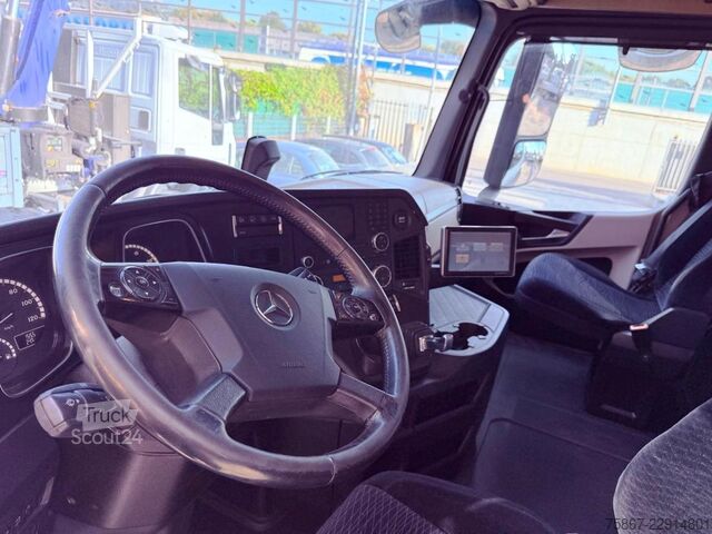 φορτηγό εναλλασσόμενου αμαξώματος Mercedes-Benz Actros 2542