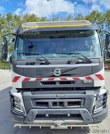 Veegmachine Volvo FMX