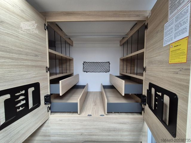 Polointegrovaný karavan CHAUSSON Teilintegriert Titanium Line 630 2026/Arctic