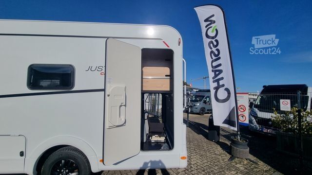 Félintegrált lakóautó DETHLEFFS Just Camp T 6762 Abverkaufsaktion