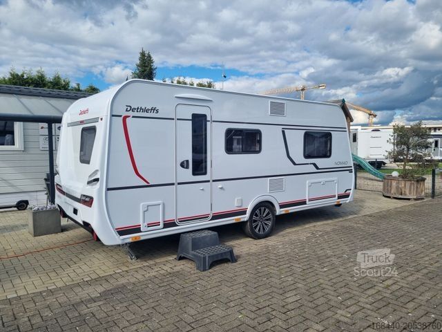 Caravane DETHLEFFS Nomad 490 EST Modell 25 Einzelbetten mit Heckbad