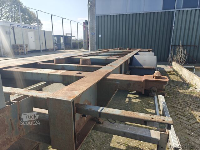 Delcom Srl - DAF Delcom Srl - DAF Delcom Srl - DAF