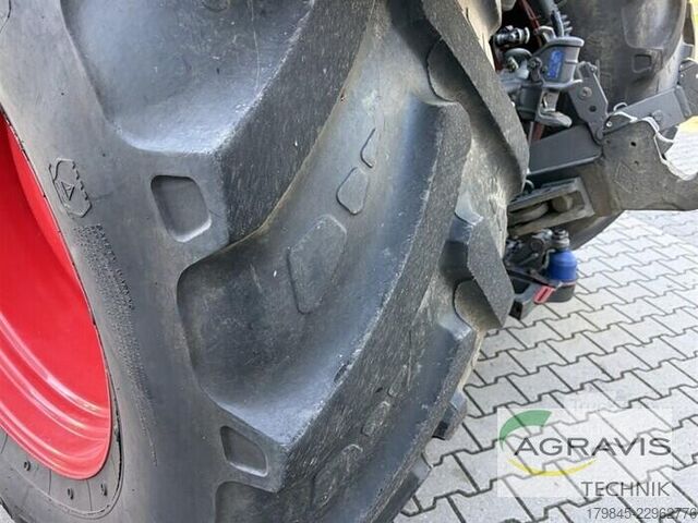 Trator Fendt 828 VARIO S4 Profi Plus