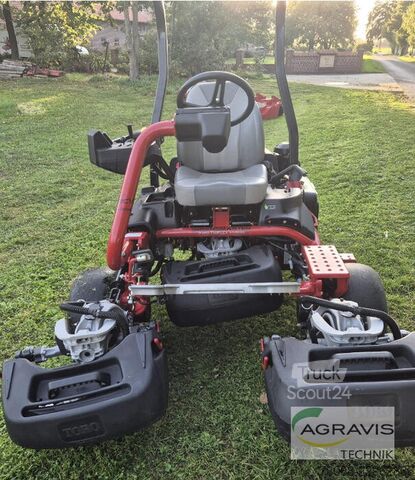 Cortadora de relva Toro GREENSMASTER TRIFLEX 3420