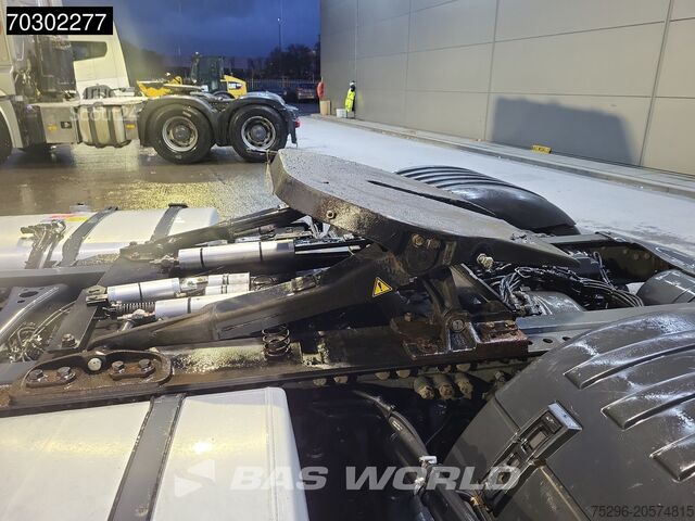 Обсяг SZM Scania R450 4X2 Mega Hebesattel Retarder 2x Tanks Stan...