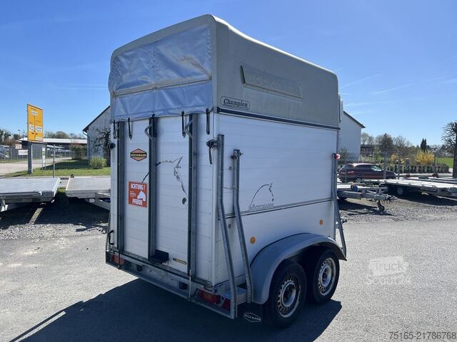 Pferdeanhänger Böckmann Champion R TKL Pferdeanhänger