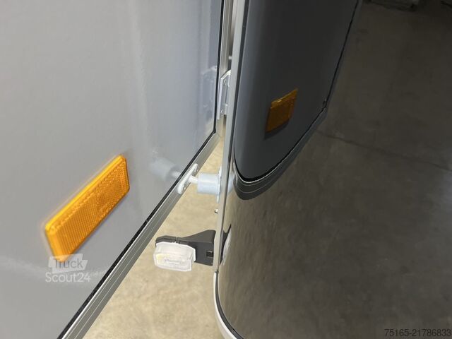 Remorque à caisse Cheval Liberte Debon C255 Seitentür ungebremst Kofferanhänger