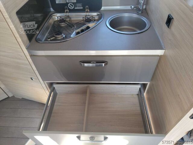 Autocaravană semi-integrată Fiat Ducato Carasuite 650 MF Teilintegriert | Voll ausgestattet