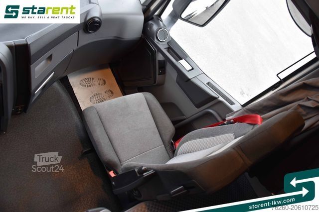 Standaard trekker RENAULT T520 Hydraulikanlage Standklima ACC