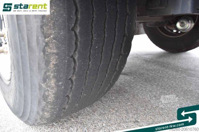 Ημιρυμουλκούμενο με κινούμενο δάπεδο SCHWARZMÜLLER 10mm Liftachse Fernbedienung Bodenplane 190 tkm