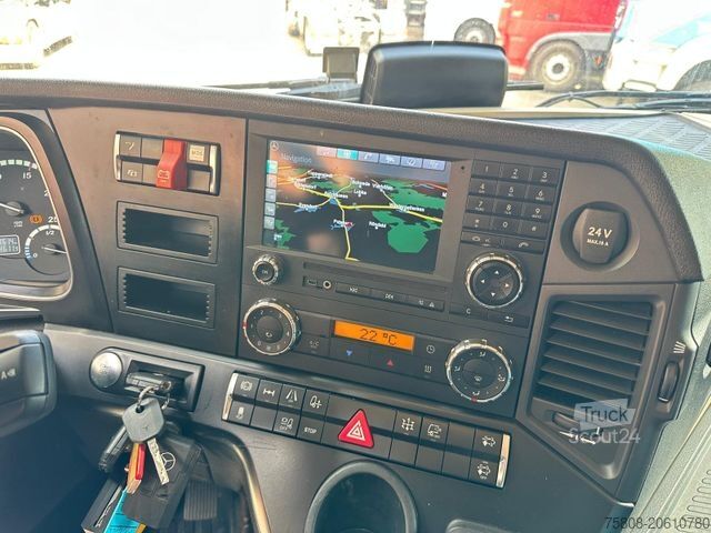 Standard SZM MERCEDES-BENZ Actros 1840 ADR FL/AT Safety Xenon PTO