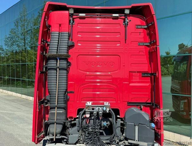 Standard SZM VOLVO FH 13.540 BOOGIE 6X2 FULL AIR 909.000 KM EURO 6