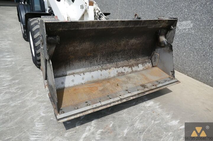 Chargeur sur roues Caterpillar 906M