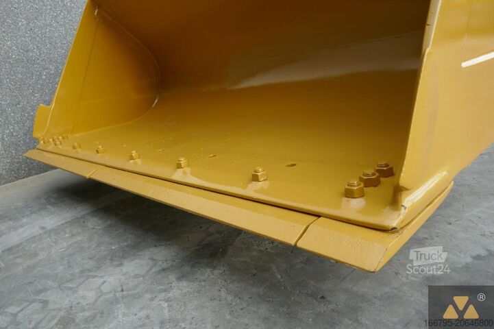 Chargeur sur roues Caterpillar 966M