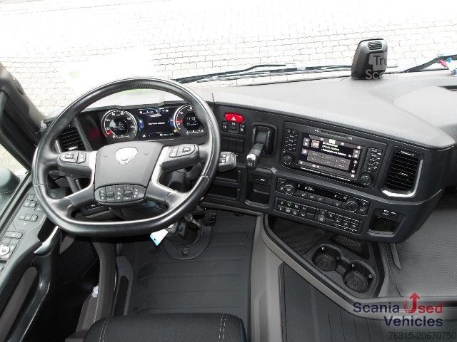 Стандартный седельный тягач Scania R 460 NA - HYDRAULIK - HIGHLINE - 2x TANKs - ACC -