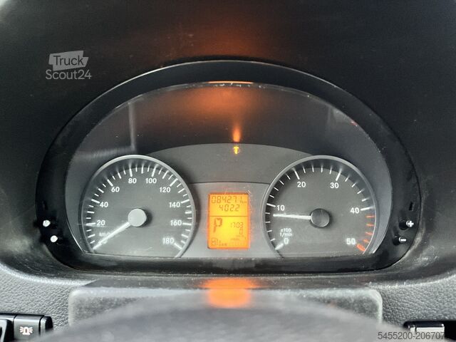 Nosturilla varustettu lavakuorma-auto Mercedes-Benz Sprinter 514 CDI 366 Hiab Laadkraan 018T Trekha...