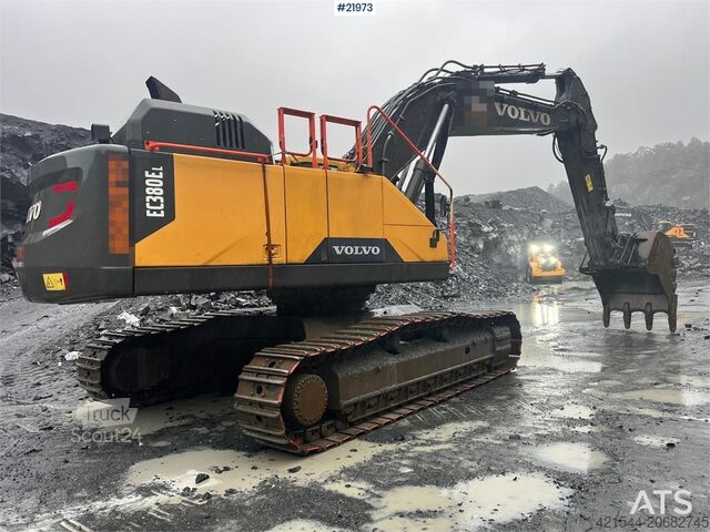 Гусеничный экскаватор Volvo ec380EL excavator w/ hw undercarriage and toothed