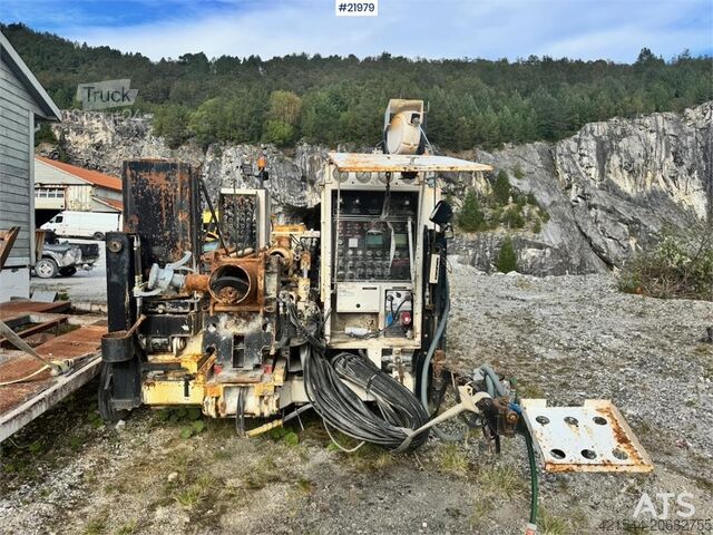 Земляная бурильная машина Gemsa Brønnborerigg