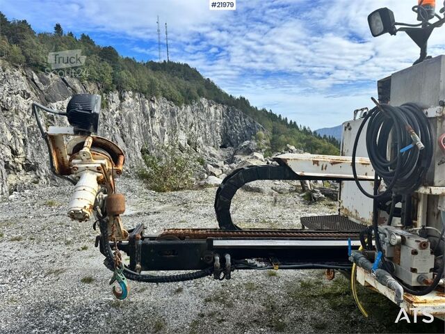 Земляная бурильная машина Gemsa Brønnborerigg