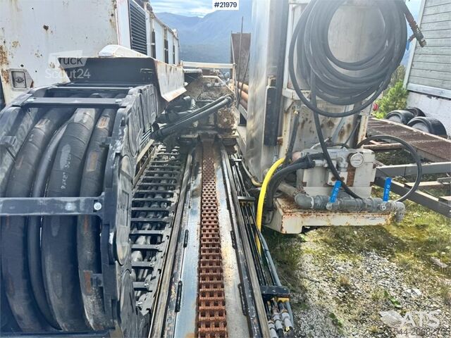 Земляная бурильная машина Gemsa Brønnborerigg