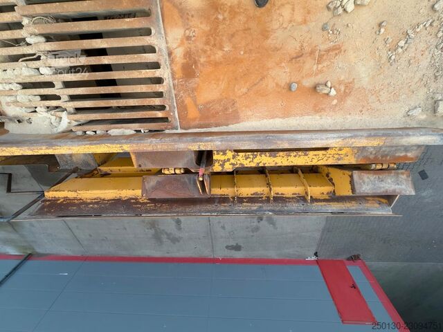 Úthenger EXTEC Extec Screens & Crushers C12 Ketten-Brechanlage
