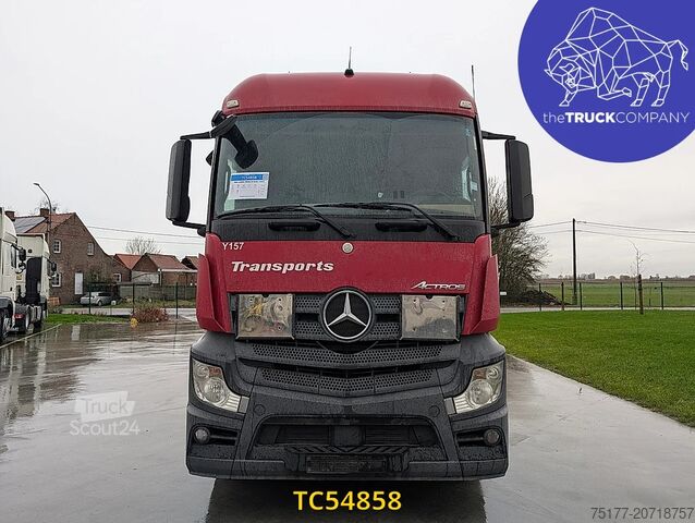 Substâncias perigosas Mercedes-Benz Actros 1842