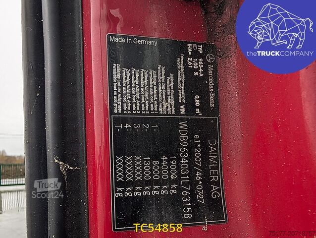 Substâncias perigosas Mercedes-Benz Actros 1842